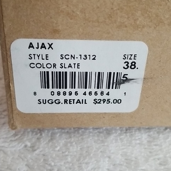 New Joie Ajax Leather Bootie - Picture 9 of 9